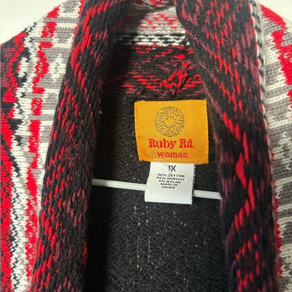 Ruby Rd Women’s 1X Black Red Aztec Print Knit Cardigan Boho Southwestern - Picture 2 of 5